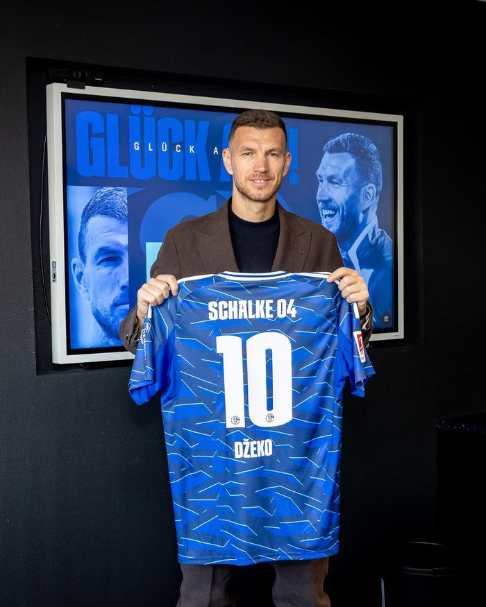 九游官网登录-沙尔克04官宣哲科正式加盟|德乙|沙尔克04俱乐部|俱乐部|官方_新浪体育_新浪新闻