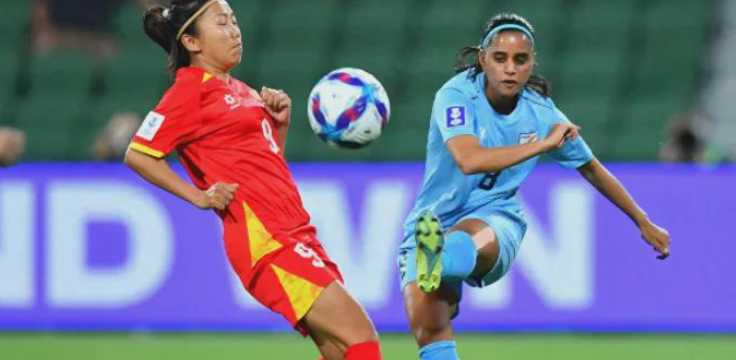 2-1绝杀！亚洲杯爆冷，中国女足出线形势反转：拿第1名=直通四强